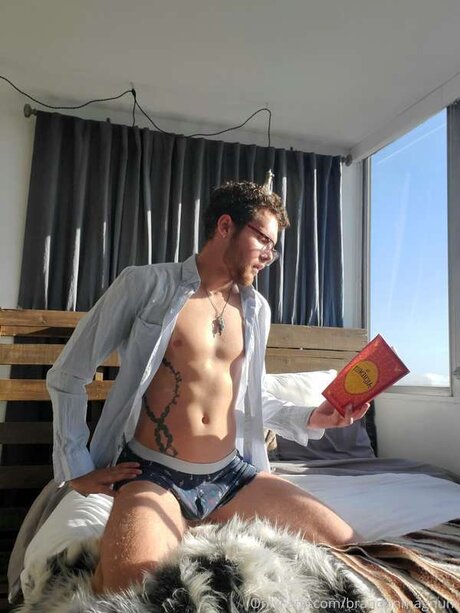 Brandonmagnum nude actress images