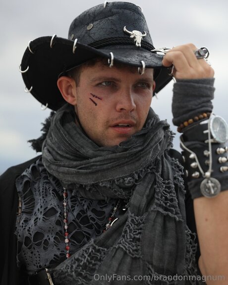 Brandonmagnum naked pornstar images