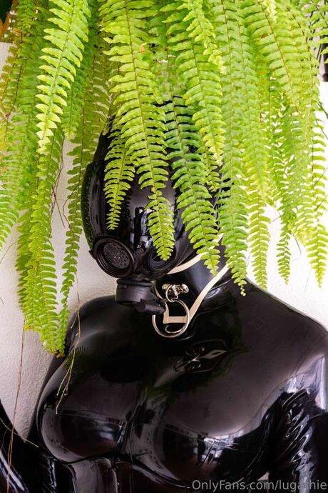 Lugathie hot actress image