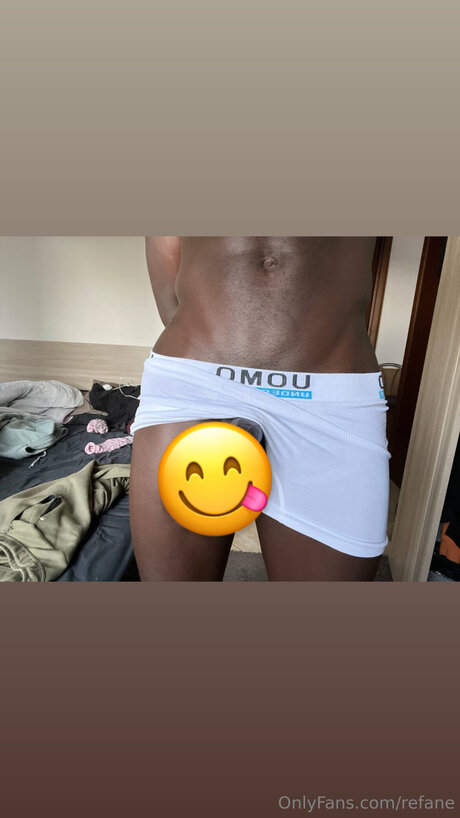 Refane nice actress pics