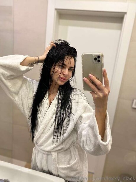 Lexxy Black sexy star galleries