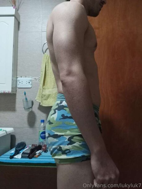 Lu Ken beautiful pornstar photo