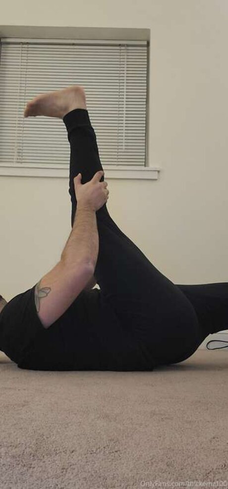 Thickemz999 model porn img