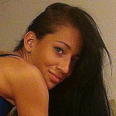 Vicky Justiz free pornstar images