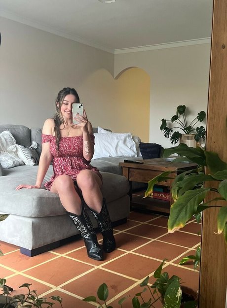 beldots hot pornstar image