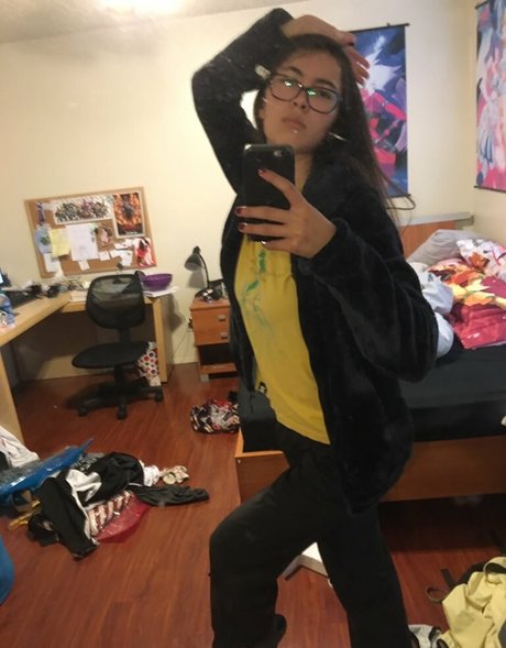 Ovilee May Quick photo