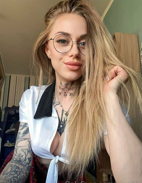 pipsikk pornstar adult image