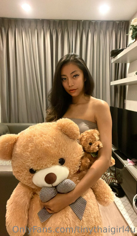 tinythaigirl4u high quality pornstar picture