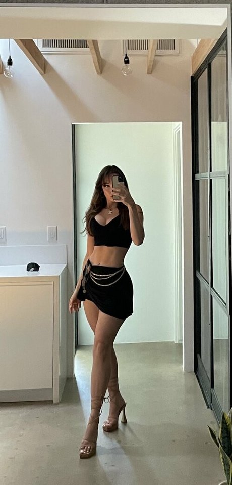 victoriamyers model art pic