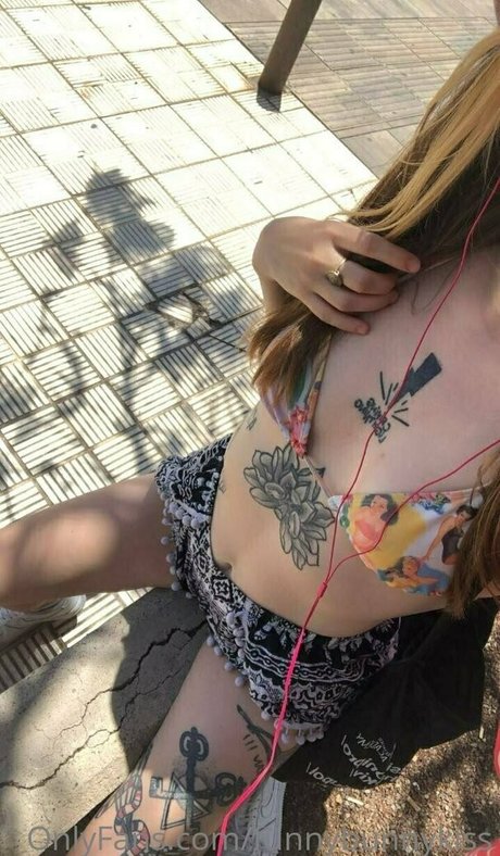 funnybunnykiss star hd gallery