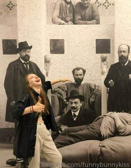 funnybunnykiss star hd images