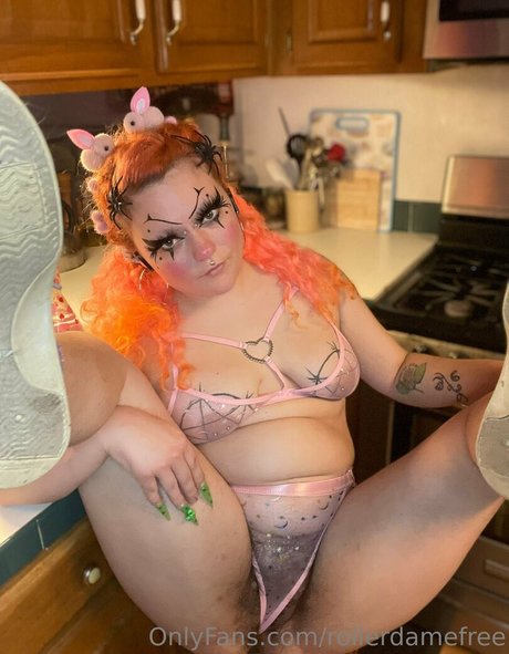 rollerdamefree star pretty photo