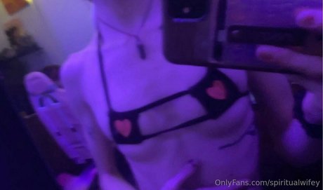 spiritualwifey pornstar art img