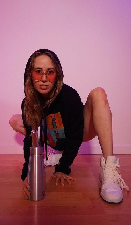 jackiehoff star hot img