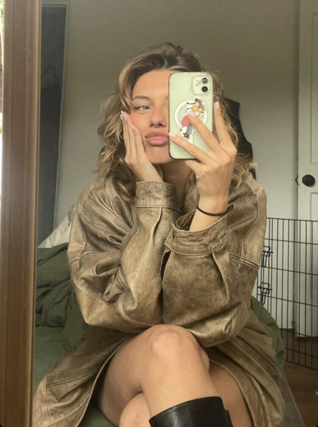 Ella Kernkamp nudes star pictures