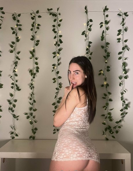 bootyrhi model beautiful img