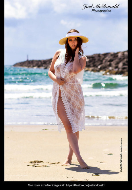 Tori Nikitin model pretty pictures