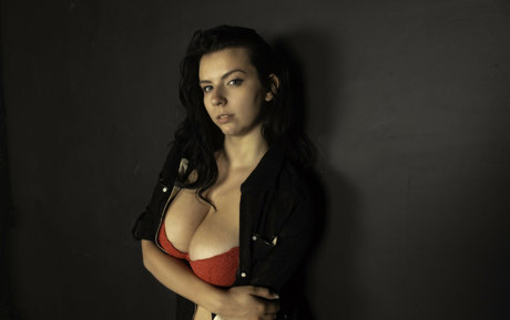 Tori Nikitin high quality star image