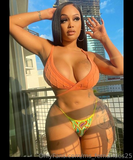 Ms Fernandes25 perfect actress images