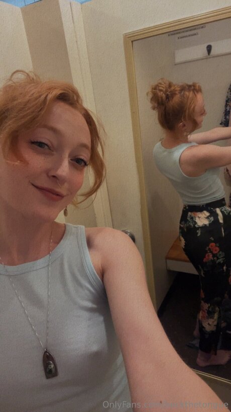 curvy teen onlyfans sexy nudes pics