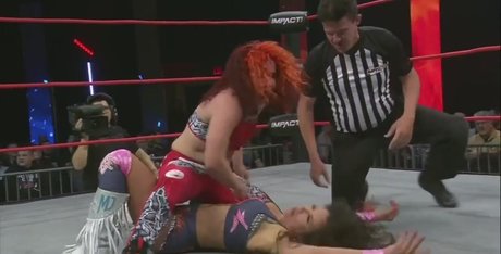 Mickie James model porn pics