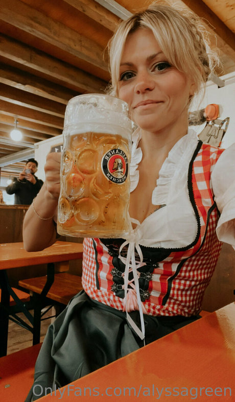 alyssagreen star free pic