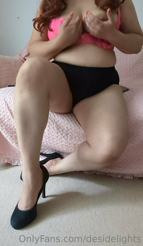 desidelights model pornographic archive