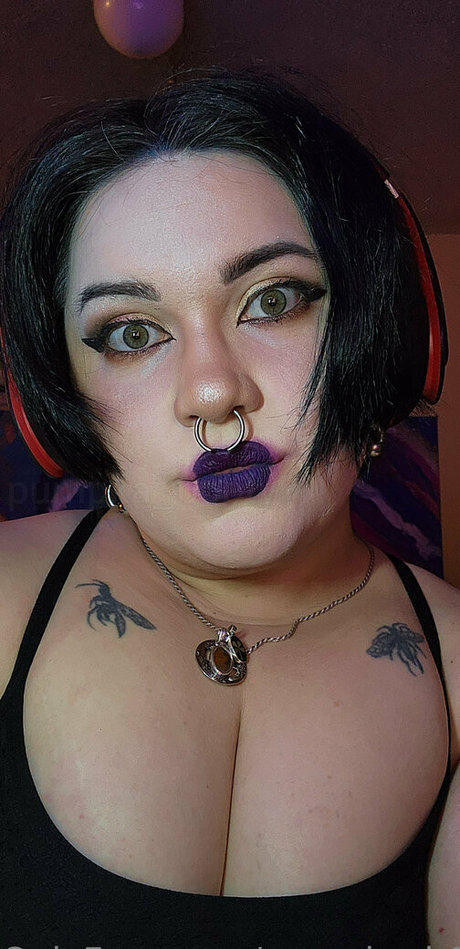 pumpka b00ty star hot pics