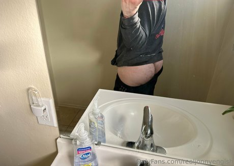 realjonnyenglsh sexy model photos