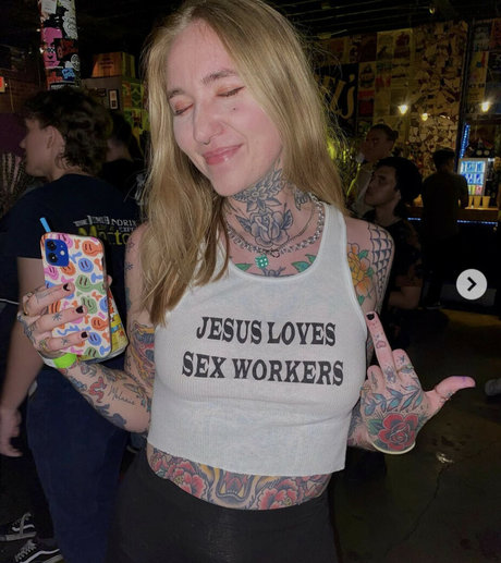 apimpnamedslickkat hot model pics