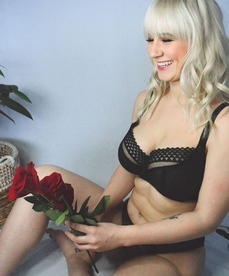 teen tits onlyfans sexy naked pictures