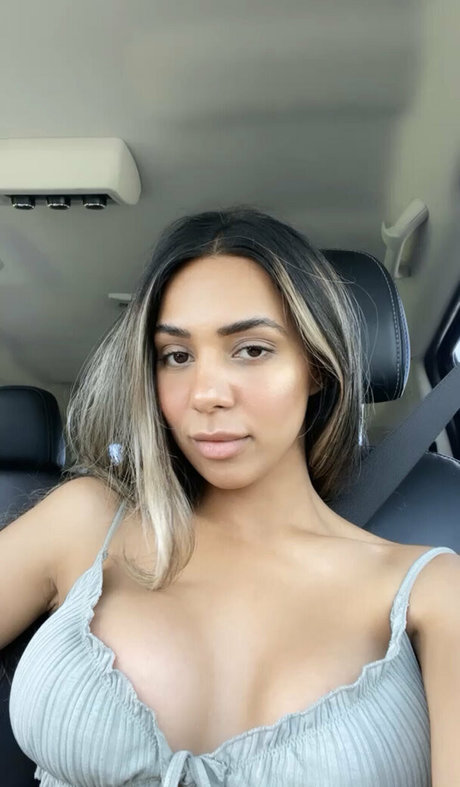 horny teen onlyfans beautiful photos