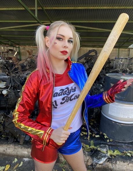 mimicica art star pics