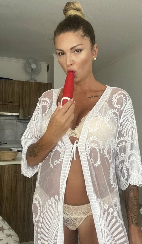 Sarah Step Mommy perfect star picture