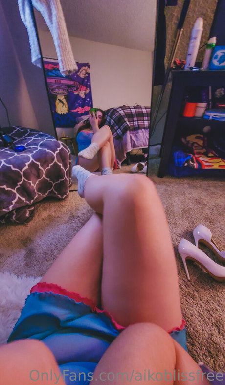 aikoblissfree perfect actress gallery