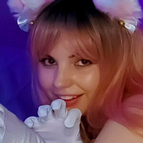 aikoblissfree erotic star galleries