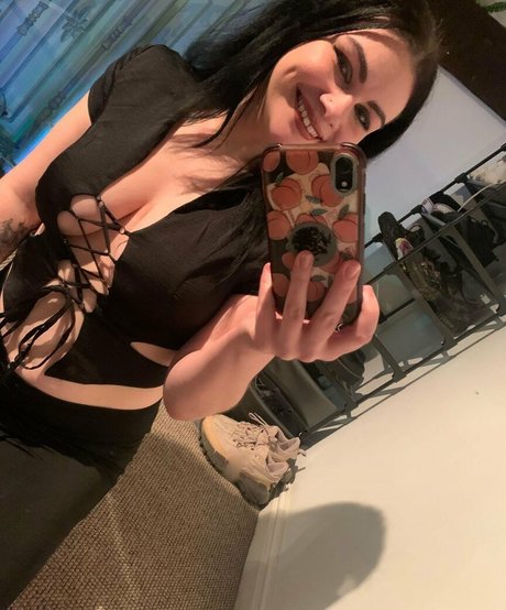 Manchester model naked photos