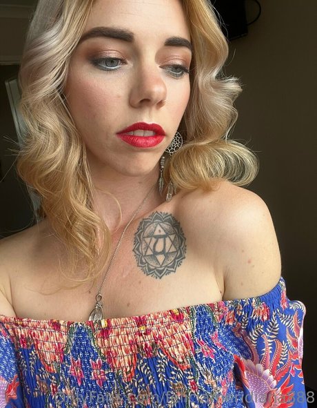 feliciameridiana888 naked star pics