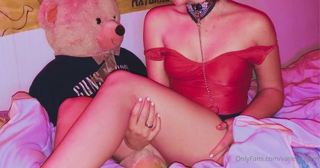 shemale handjob onlyfans hot nude photos