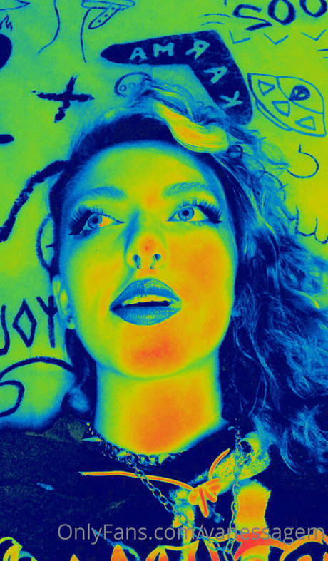 vanessagem naked pornstar pics