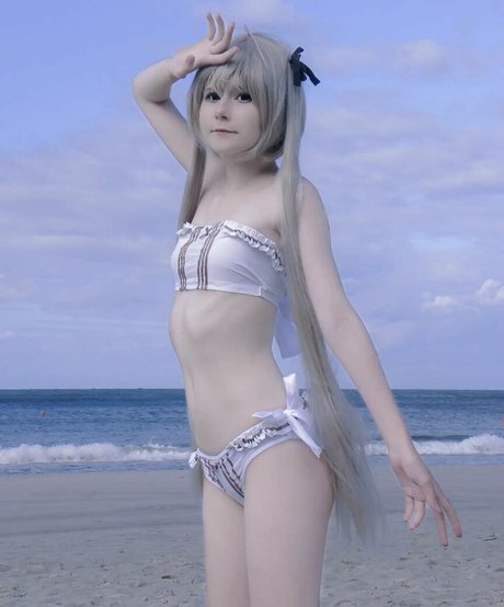 asainoshi erotic model image