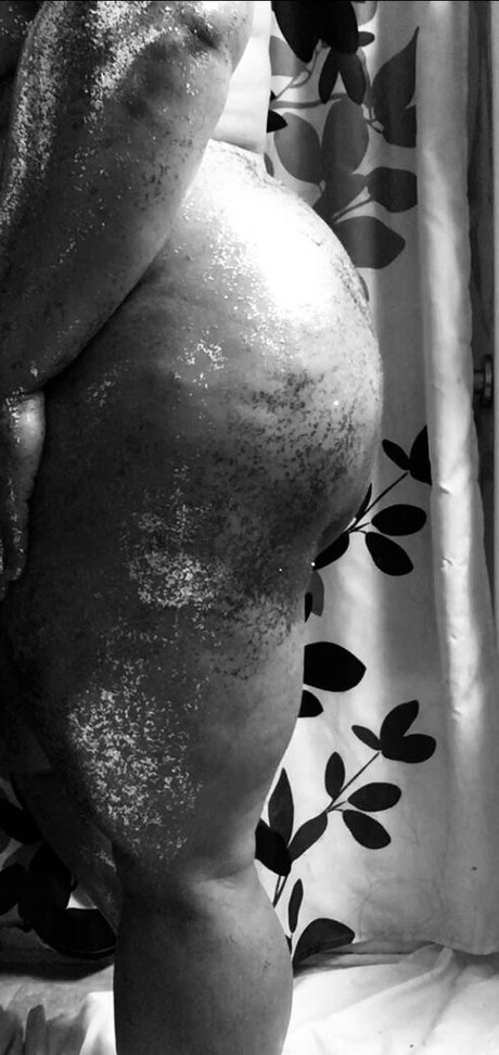 white ass onlyfans exclusive pics