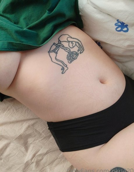 oku420 xxx model photos