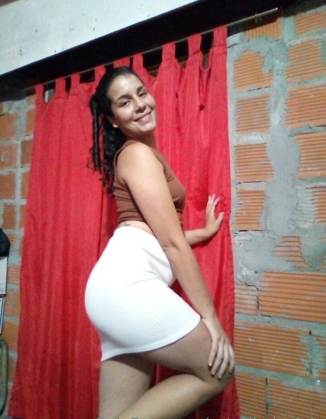 estrelladaniela free actress images