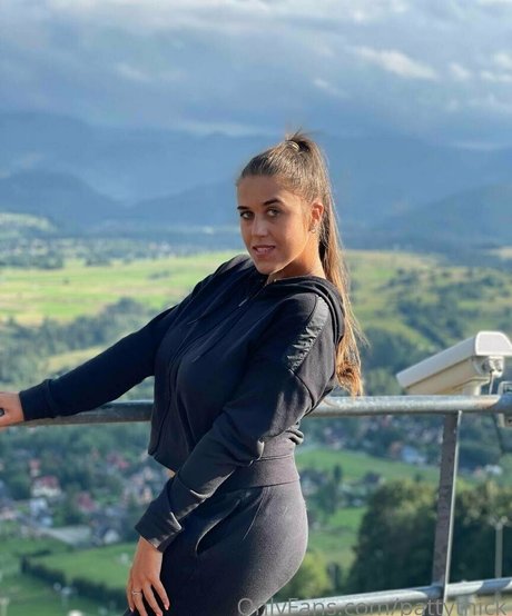 puff mommy xxx star exclusive photos