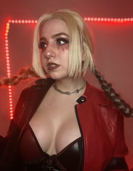 raylucos model naked gallery