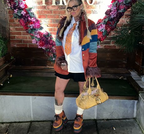 big dildo onlyfans hot sex photo