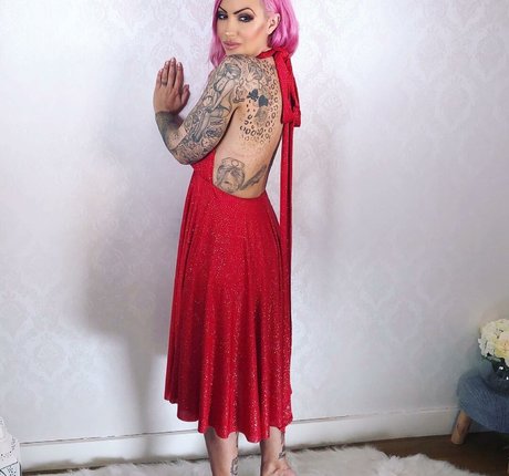 Jodie Marsh exclusive star pics