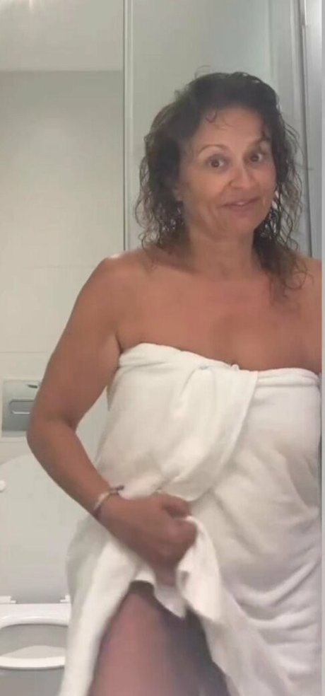Nadia Sawalha sex pornstar img