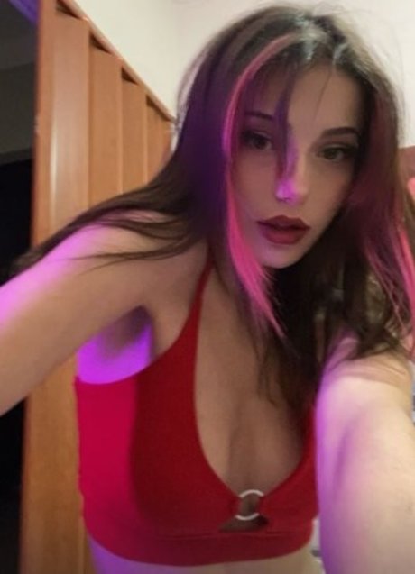 Highpunker model beautiful photos